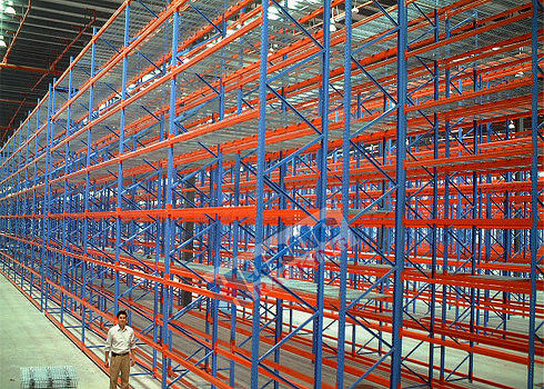 3000kg Rak Pallet Baja Struktural Perlindungan Korosi Rak Pallet Gudang